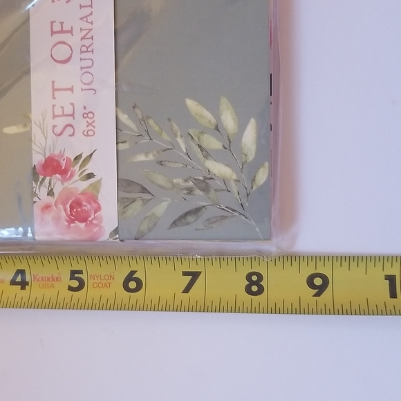 Set of 3 notebooks. - Picture 4 of 8